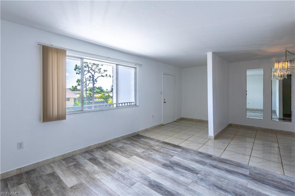 CAPEWAY CONDO - Residential