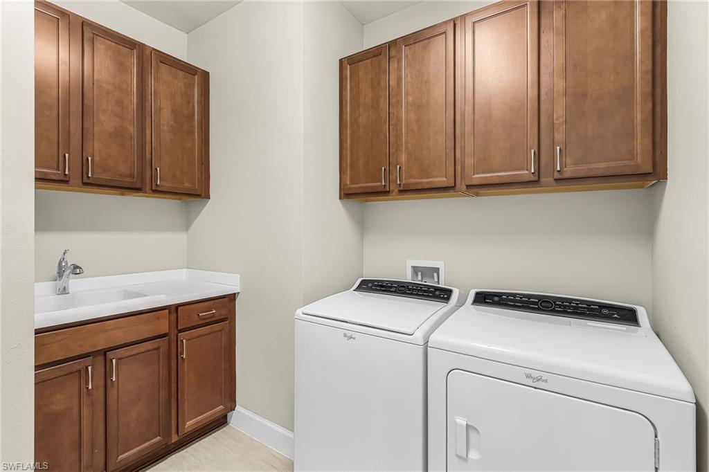 CORKSCREW SHORES - Residential