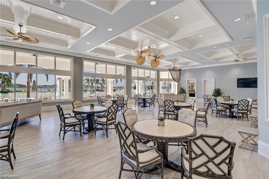 CORKSCREW SHORES - Residential