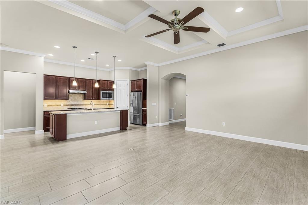 CORKSCREW SHORES - Residential