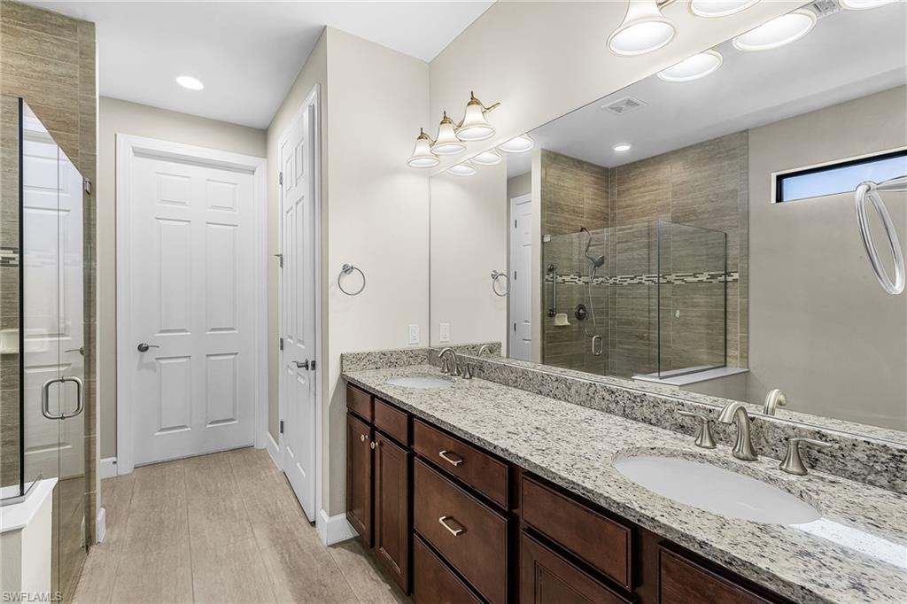 CORKSCREW SHORES - Residential