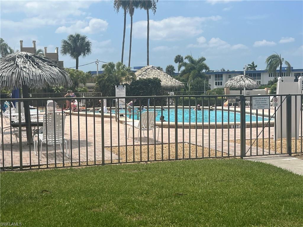 SEVEN LAKES - Residential Lease