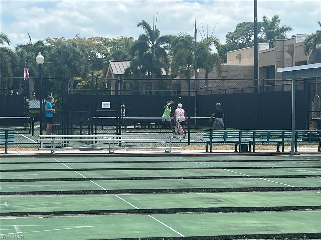 SEVEN LAKES - Residential Lease