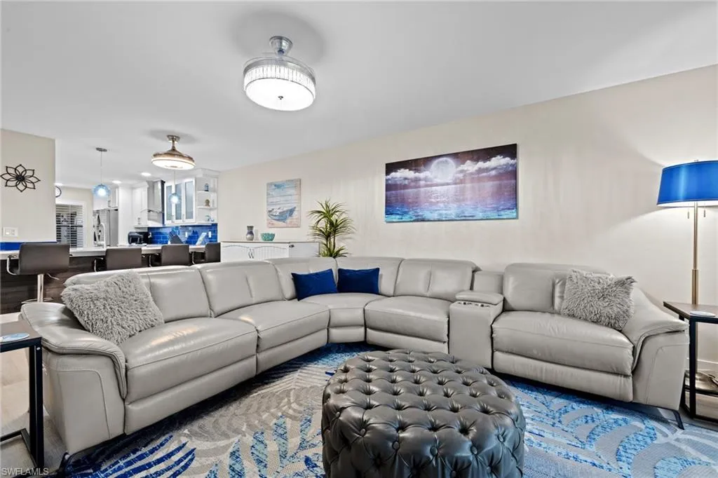 Fort Myers, Florida 33908, United States, 2 Bedrooms Bedrooms, ,2 BathroomsBathrooms,Residential,Active,10232