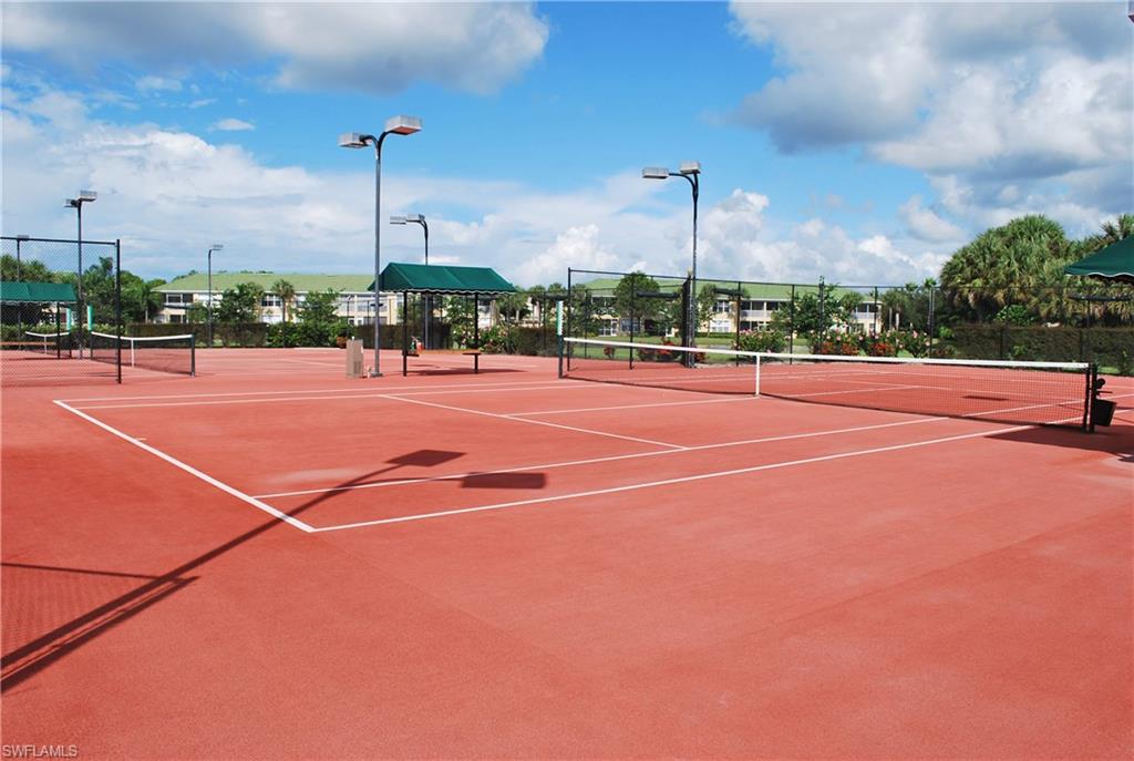 HIDDEN LAKES - Residential