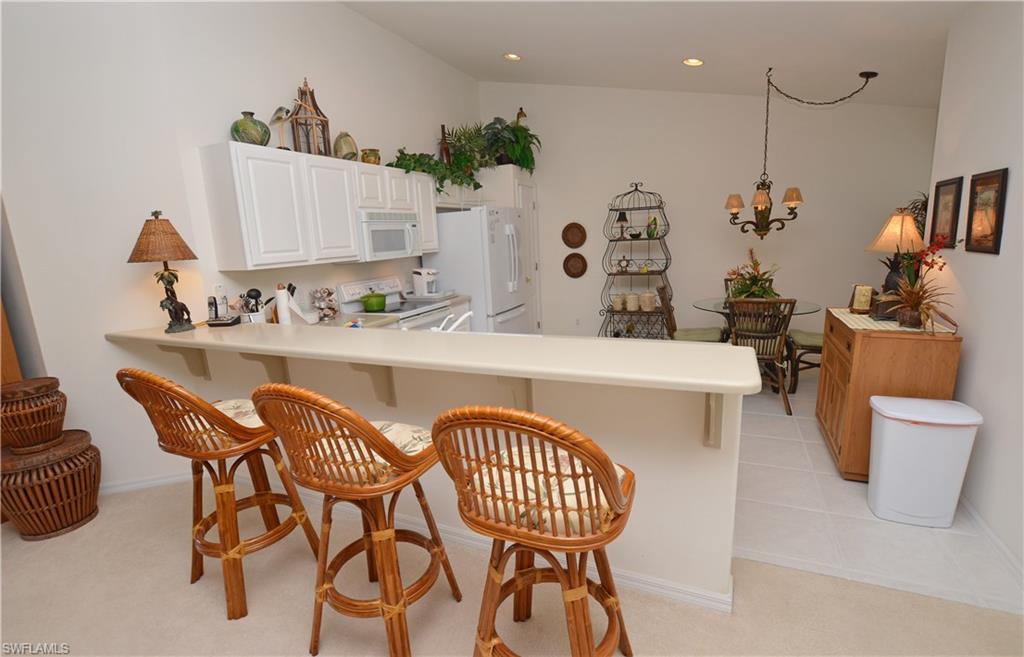 HIDDEN LAKES - Residential