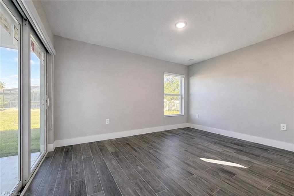 CAPE CORAL - Residential Lease