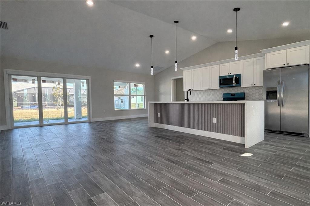 CAPE CORAL - Residential Lease