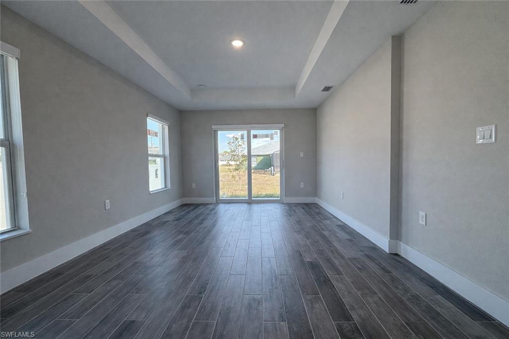 CAPE CORAL - Residential Lease