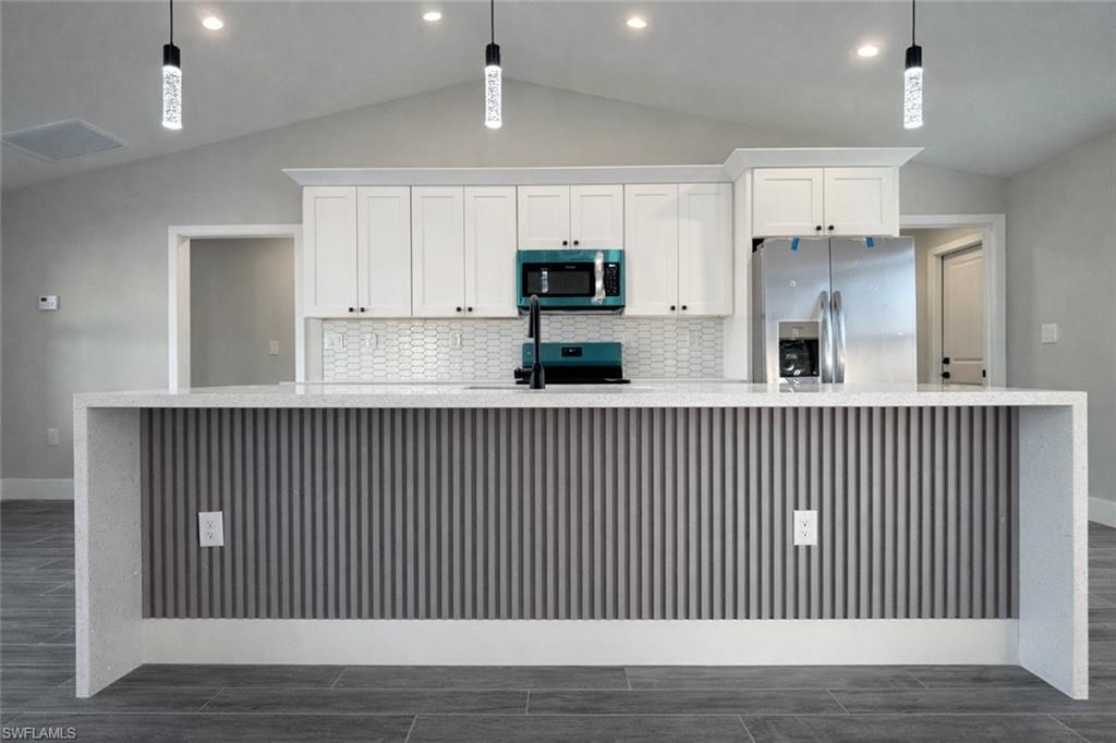 CAPE CORAL - Residential Lease