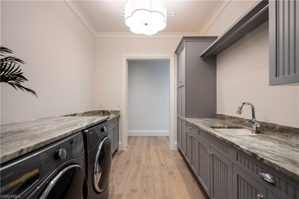 AQUALANE SHORES - Residential