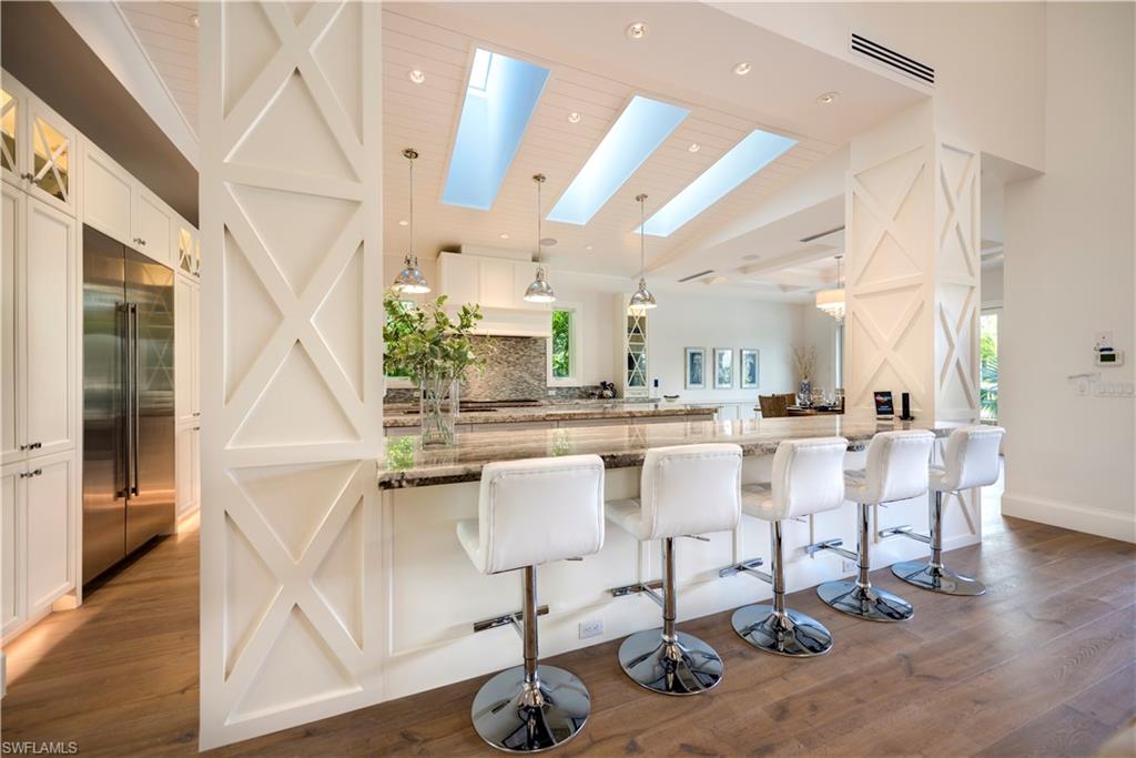 AQUALANE SHORES - Residential