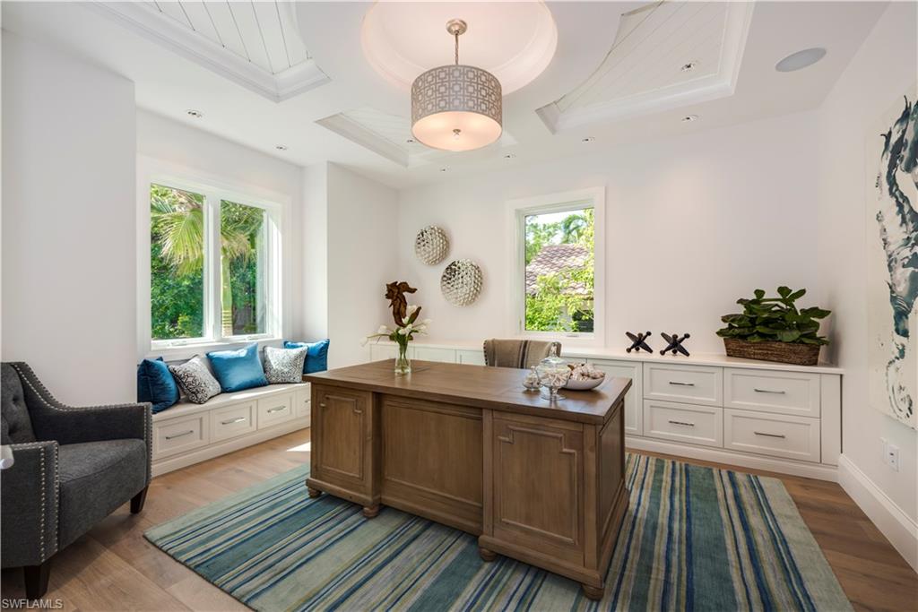 AQUALANE SHORES - Residential