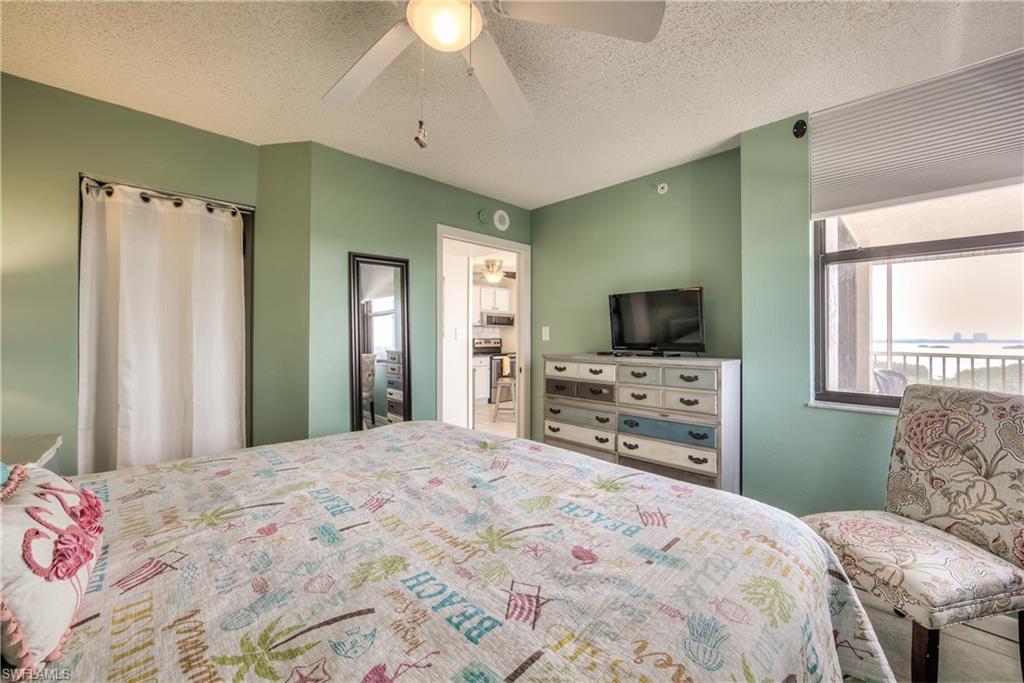 LOVERS KEY BEACH CLUB - Residential