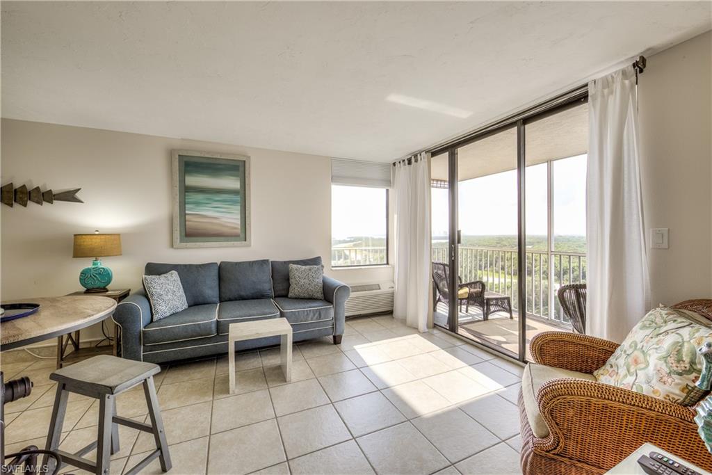 LOVERS KEY BEACH CLUB - Residential