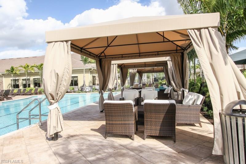 RIVERSTONE - Residential