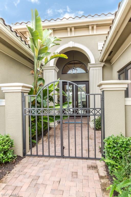 RIVERSTONE - Residential