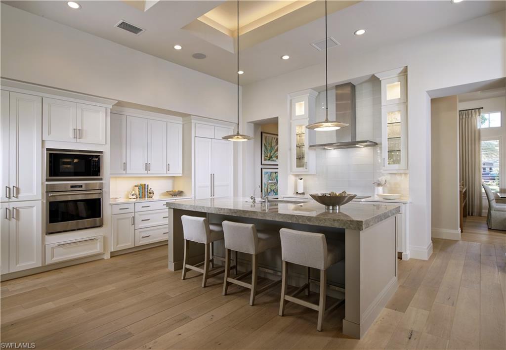 PARK SHORE - Residential