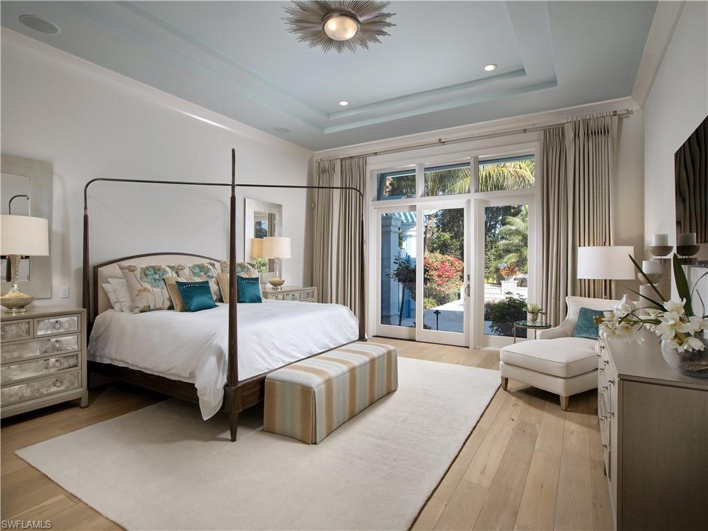 PARK SHORE - Residential