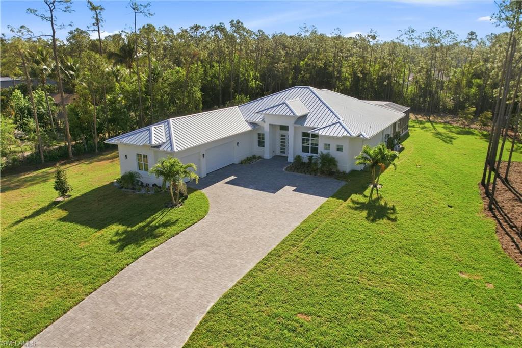 SAN CARLOS ESTATES - Residential