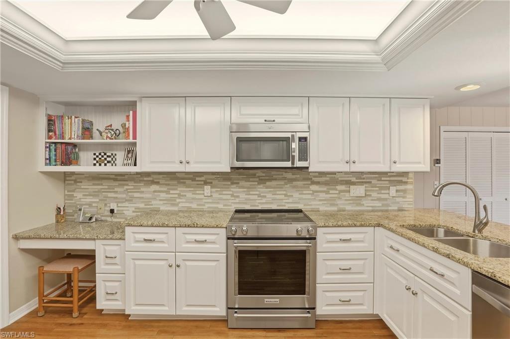 PARK SHORE - Residential