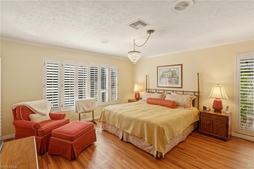 PARK SHORE - Residential