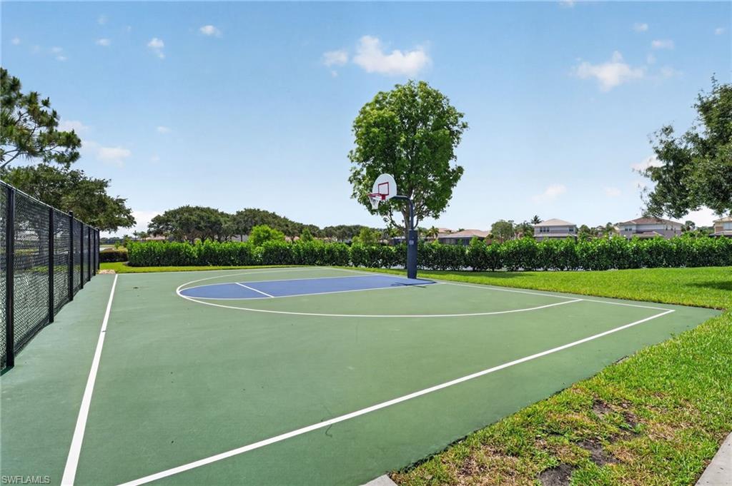 MARBELLA LAKES - Residential