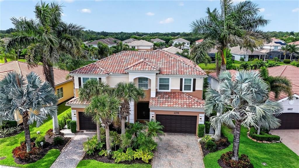 Photo of 6598 Monterey PT, NAPLES, FL 34105 (MLS # 226019796)