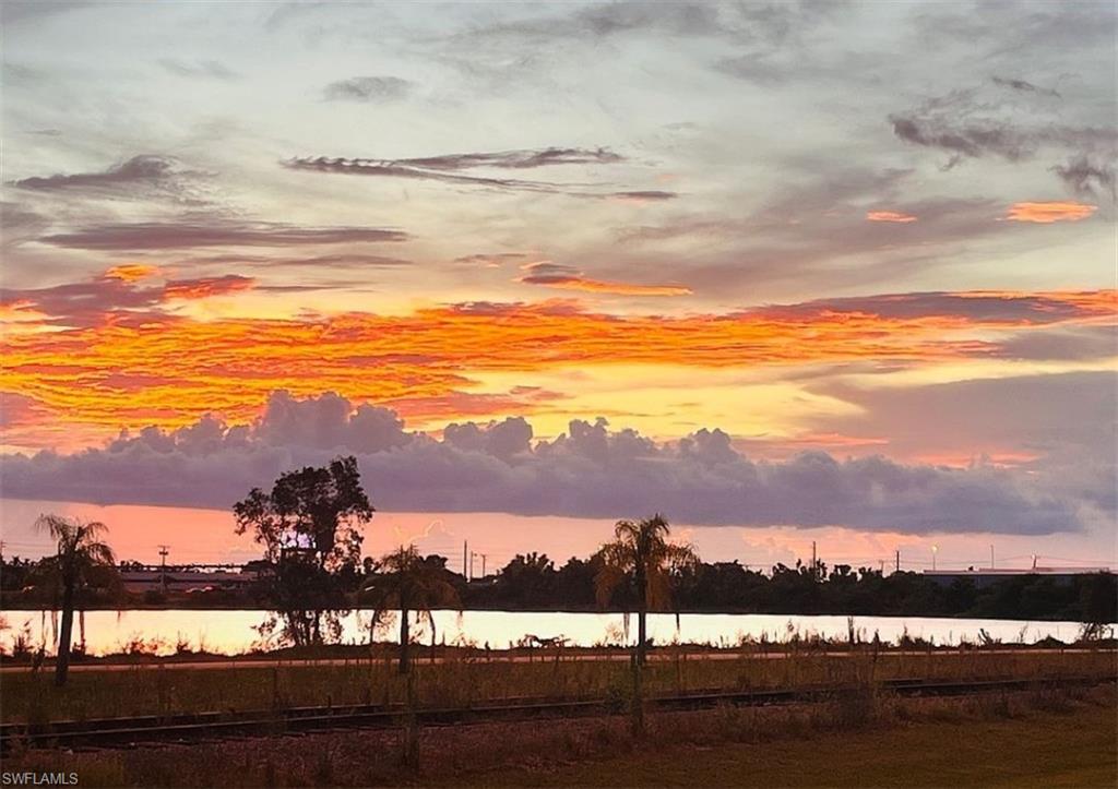 GRANADA LAKES ADULT  RV RESORT - Residential