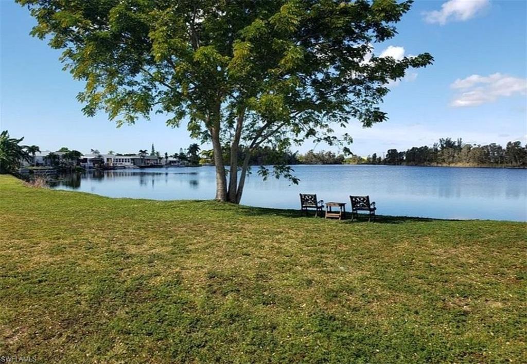 GRANADA LAKES ADULT  RV RESORT - Residential