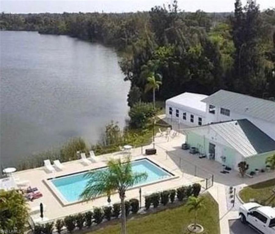 GRANADA LAKES ADULT  RV RESORT - Residential