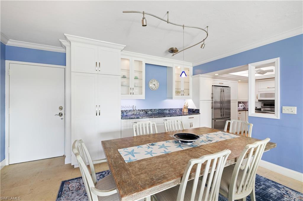 GULF TOWERS - Residential Lease