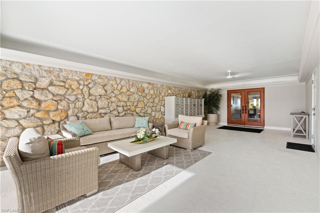 GULF TOWERS - Residential Lease