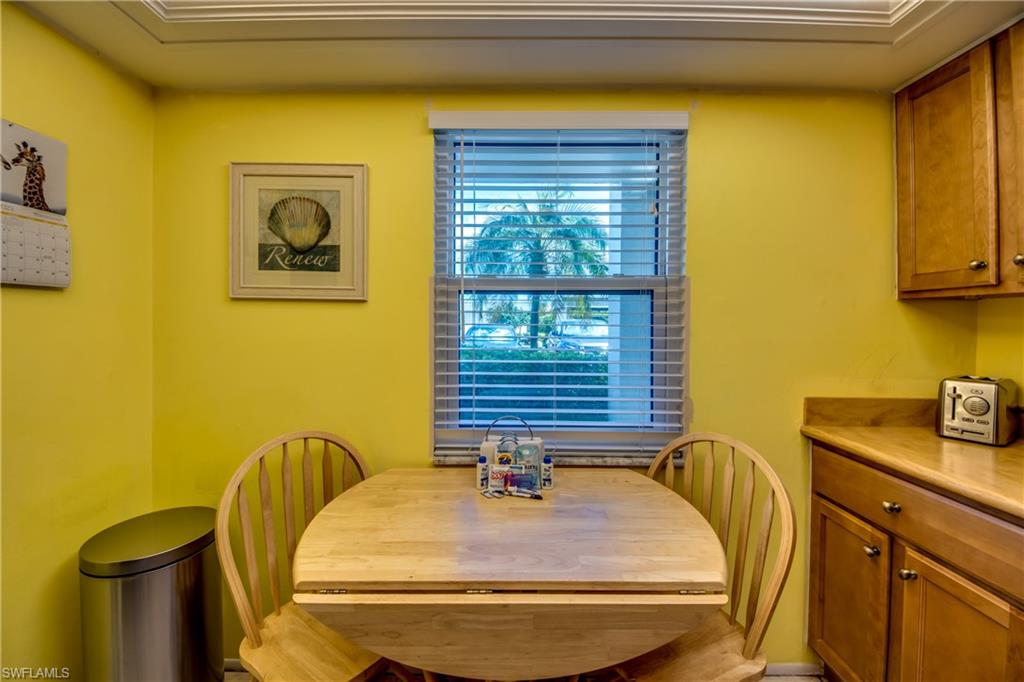 SEVEN LAKES - Residential