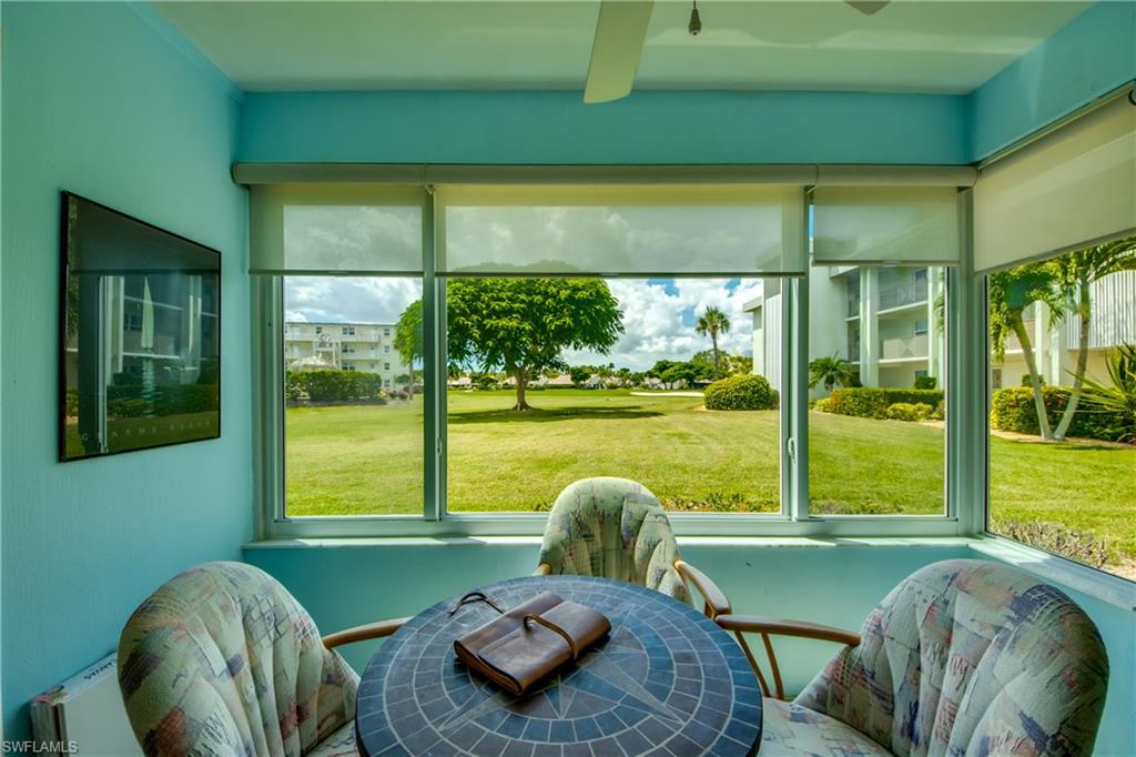 SEVEN LAKES - Residential