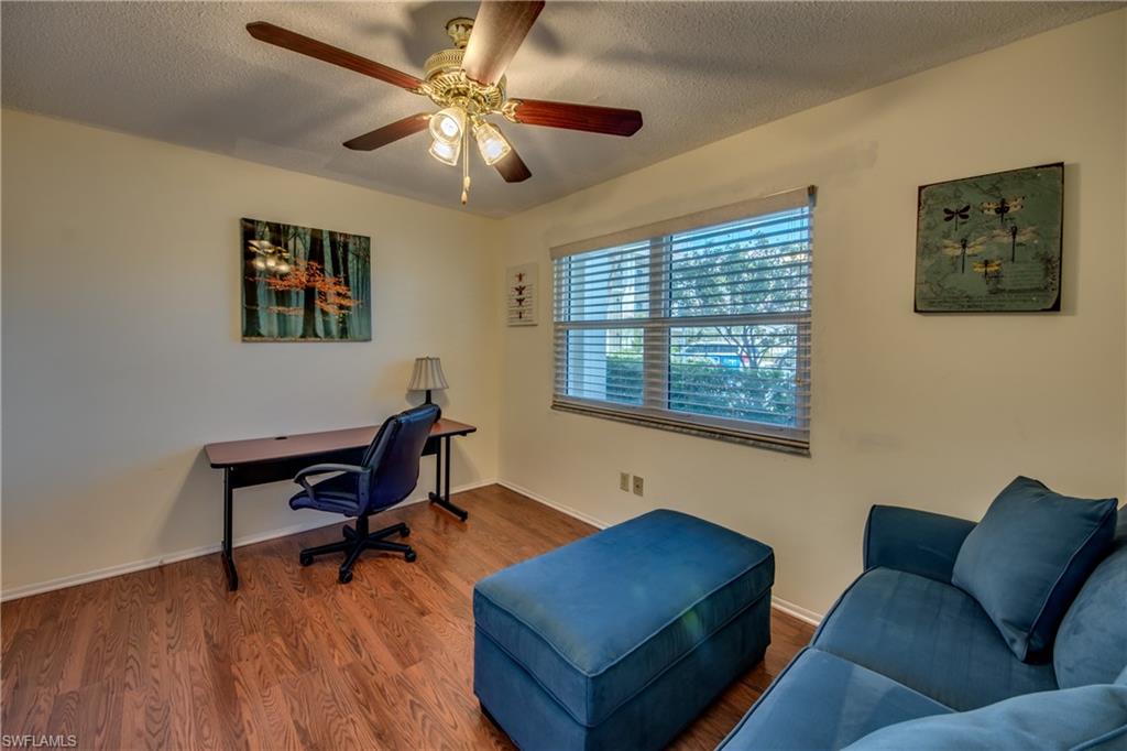 SEVEN LAKES - Residential