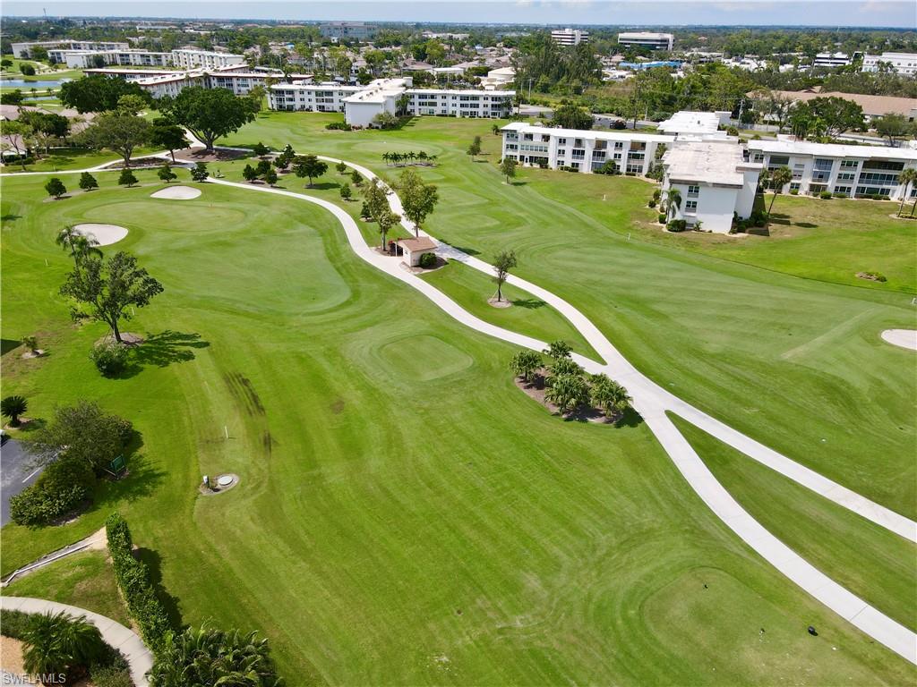 SEVEN LAKES - Residential