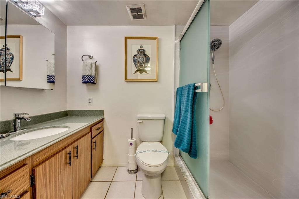 SEVEN LAKES - Residential