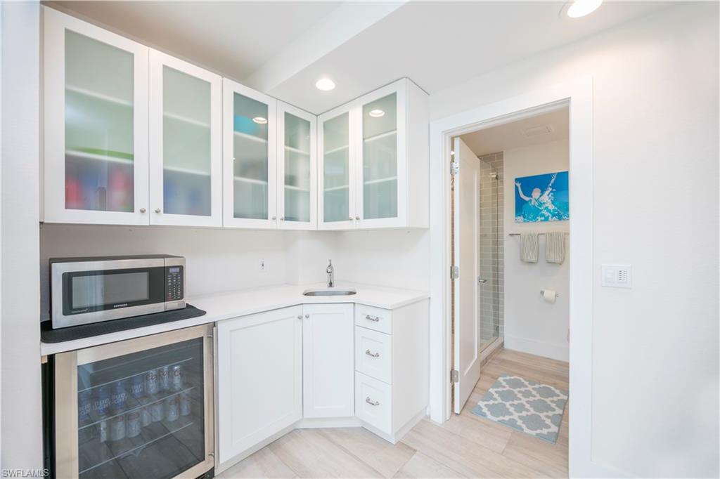 SOUTHPORT ON THE BAY - Residential