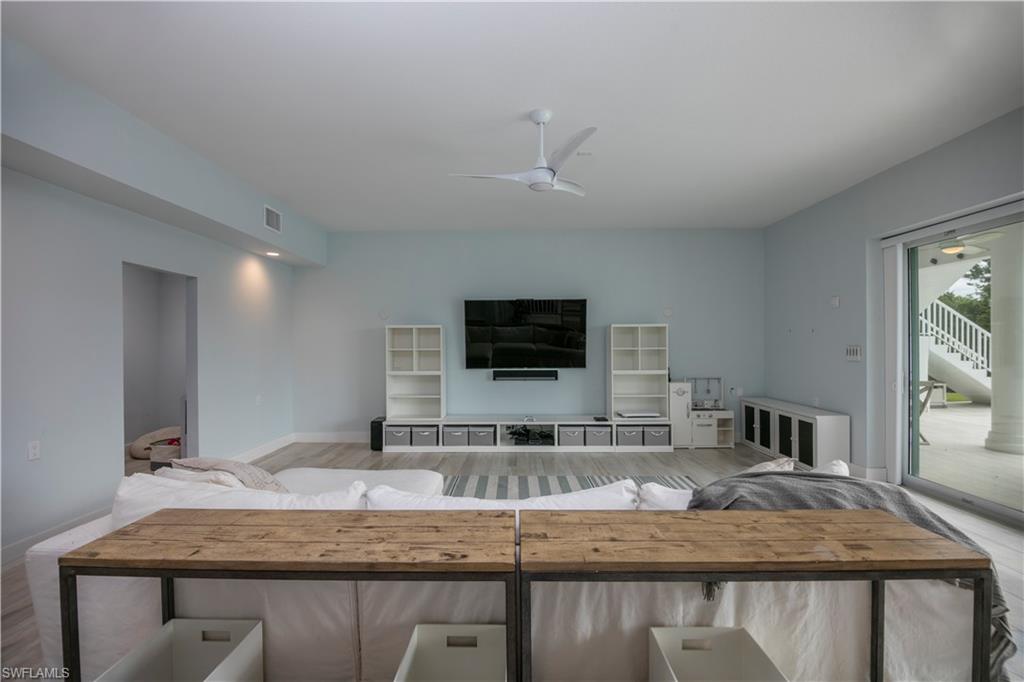 SOUTHPORT ON THE BAY - Residential