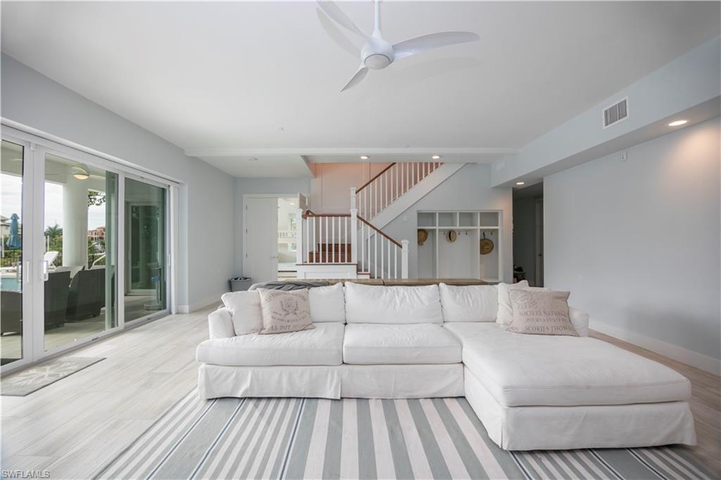 SOUTHPORT ON THE BAY - Residential