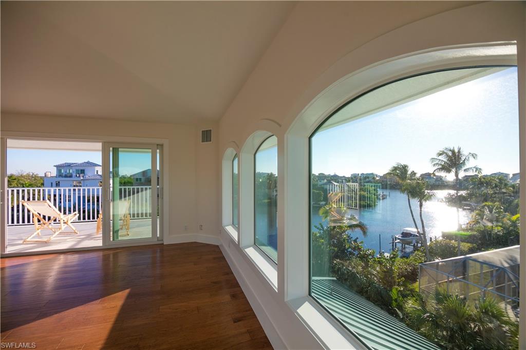 SOUTHPORT ON THE BAY - Residential