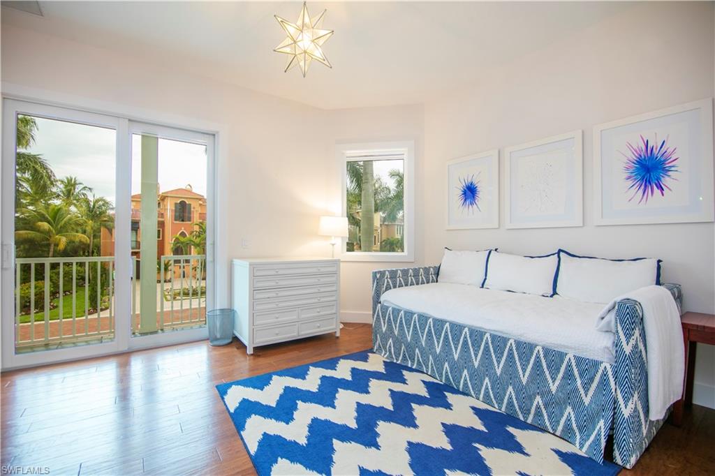 SOUTHPORT ON THE BAY - Residential