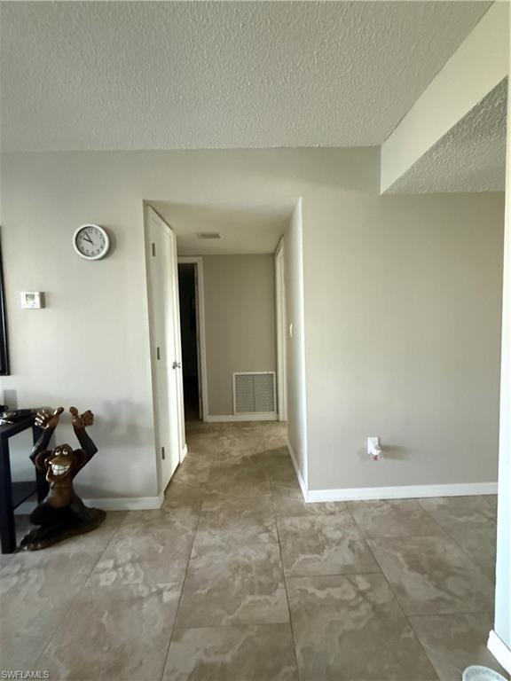 SEVEN LAKES - Residential