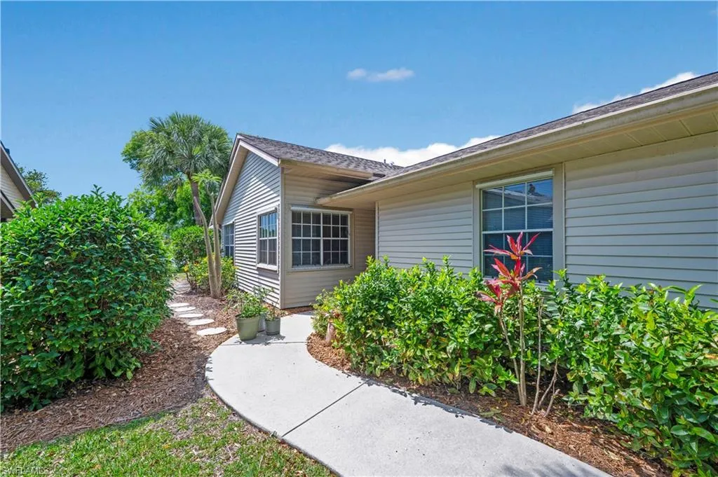 Naples, Florida 34109, United States, 2 Bedrooms Bedrooms, ,2 BathroomsBathrooms,Residential,Active,107250