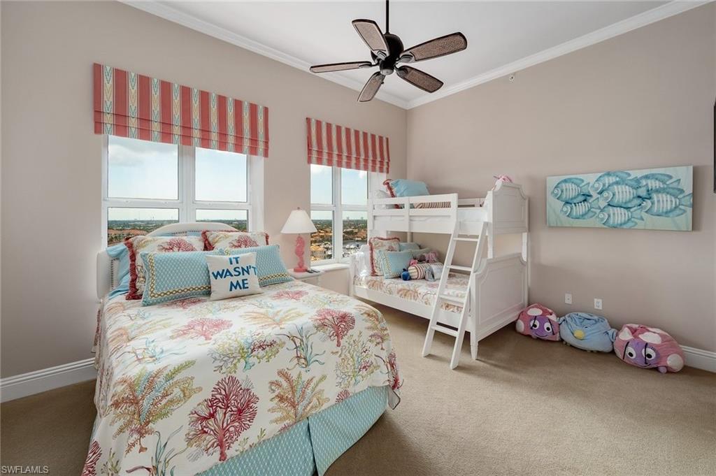 THE PARAMOUNT - Residential