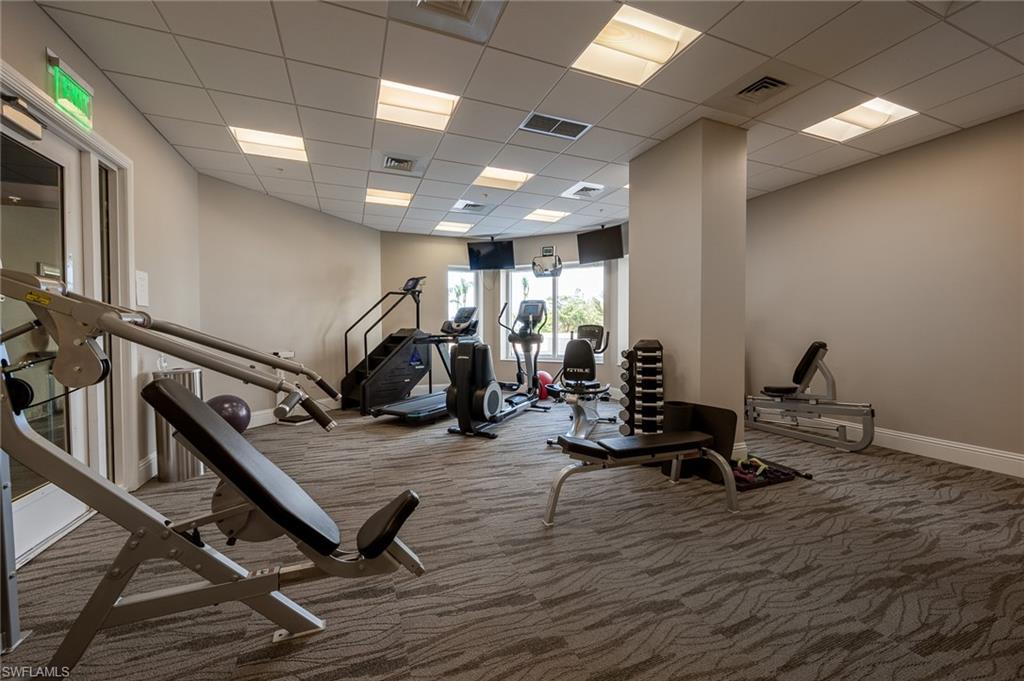 THE PARAMOUNT - Residential