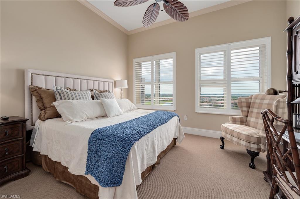 THE PARAMOUNT - Residential