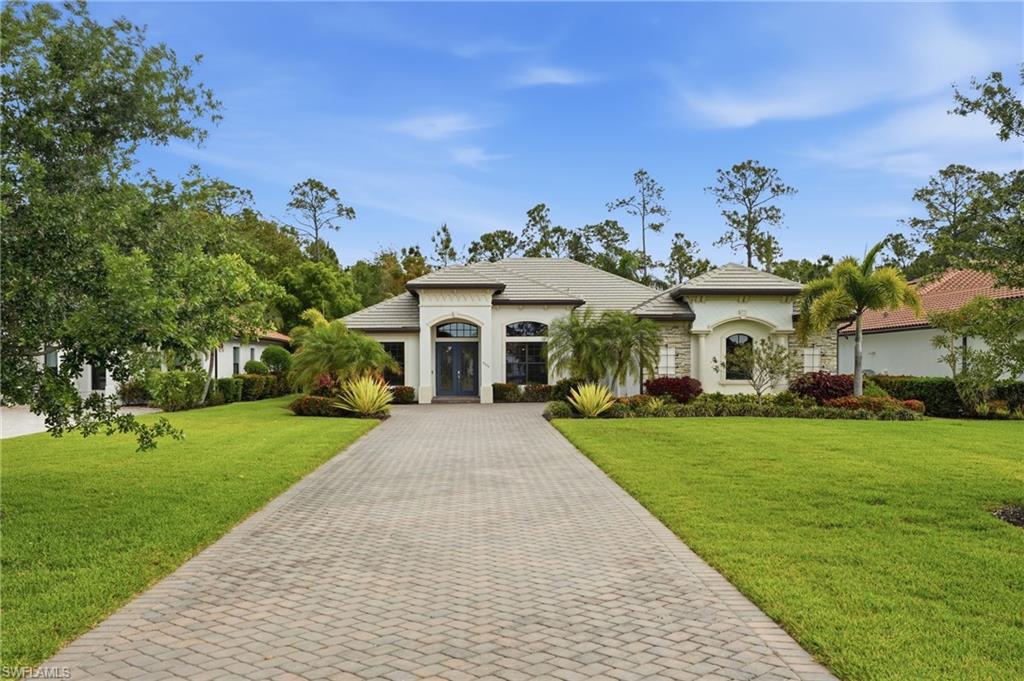 Photo of 2327 Somerset PL, NAPLES, FL 34120 (MLS # 226027849)