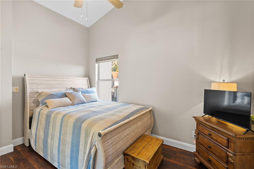 WINDSOR PLACE - Residential Lease